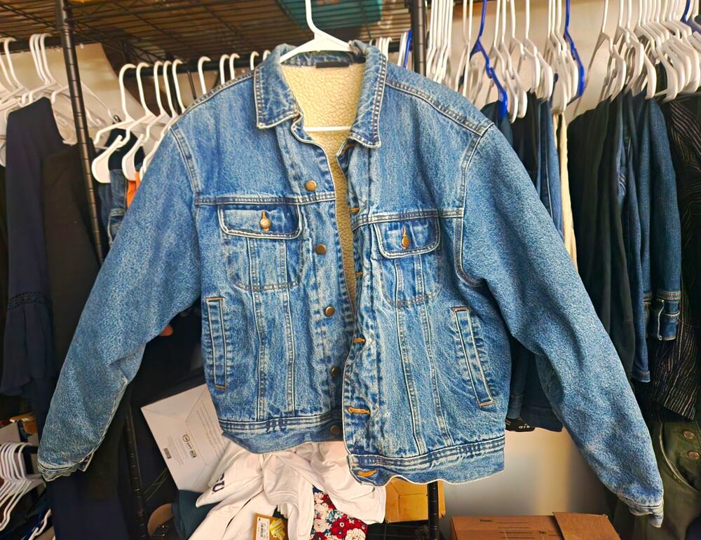Vintage Wrangler Sport Sherpa Lined Denim Jacket Men’s M Blue Jean Trucker